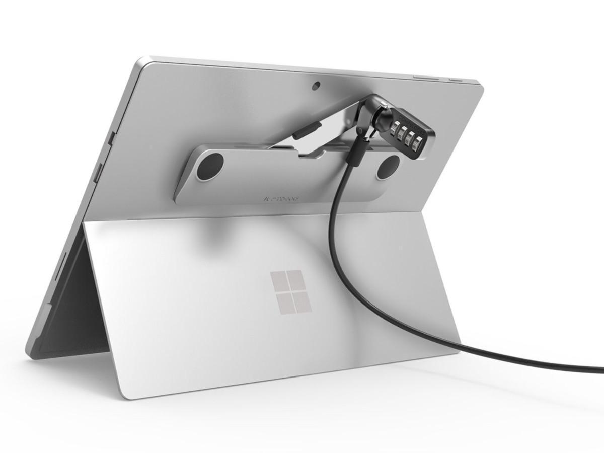 Compulocks BLADE universal Schloss Adapter + Kabelschloss für mobile Endgeräte, silber Anwendungsbeispiel Microsoft Surface