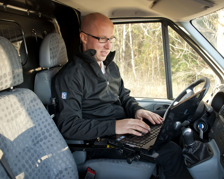 Zirkona Backwall Standard Laptophalterung Fahrzeug