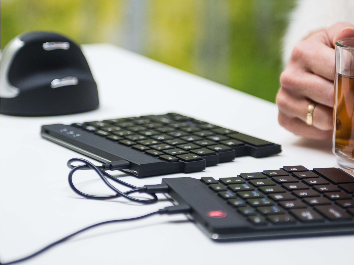 R-Go Split ergonomische Tastatur QWERTZ (DE) RGOSP-DEWIBL, schwarz Anwendungsbeispiel