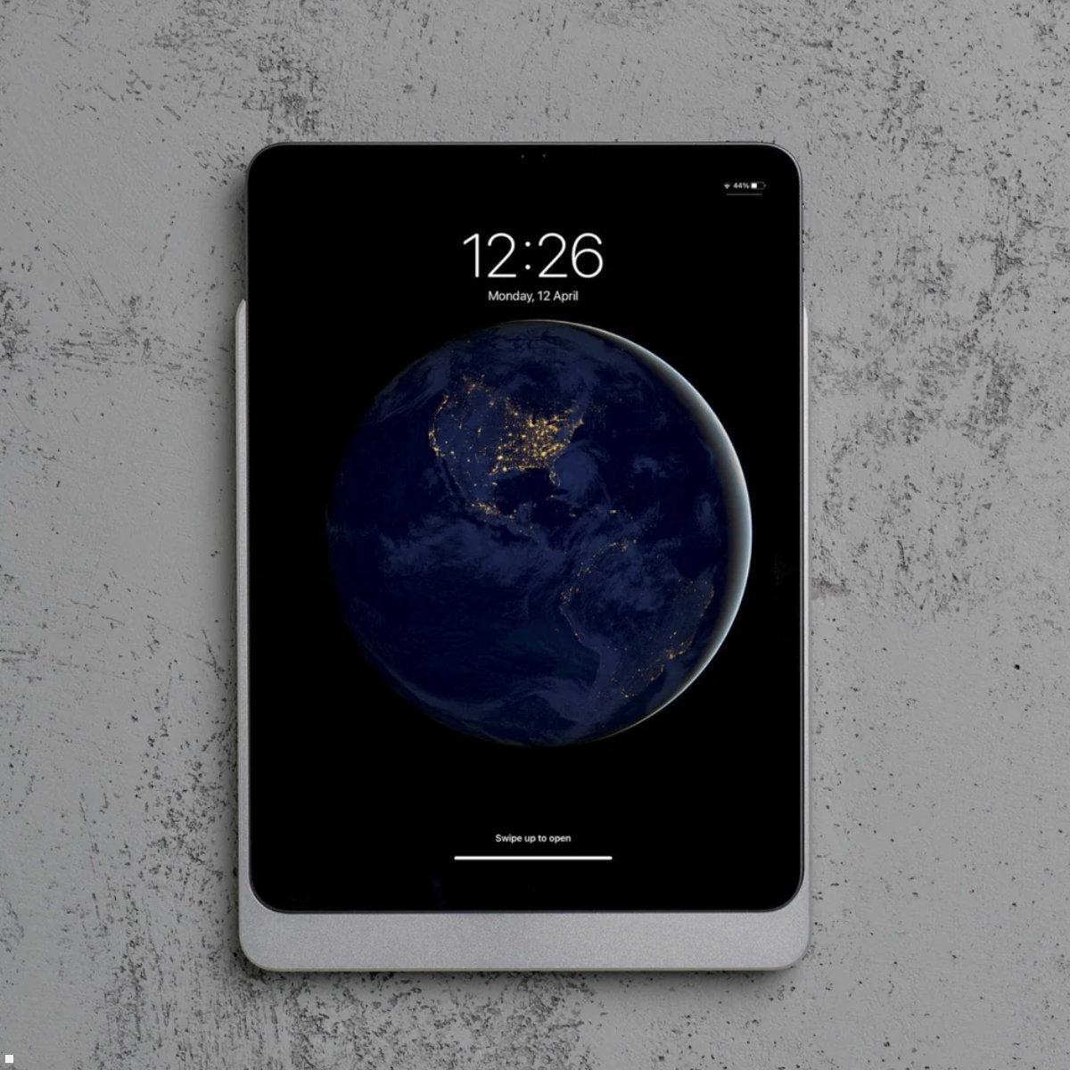 Displine Dame Wall Home Wandhalter für Apple iPad Air / Pro, silber eloxiert, Hochformat