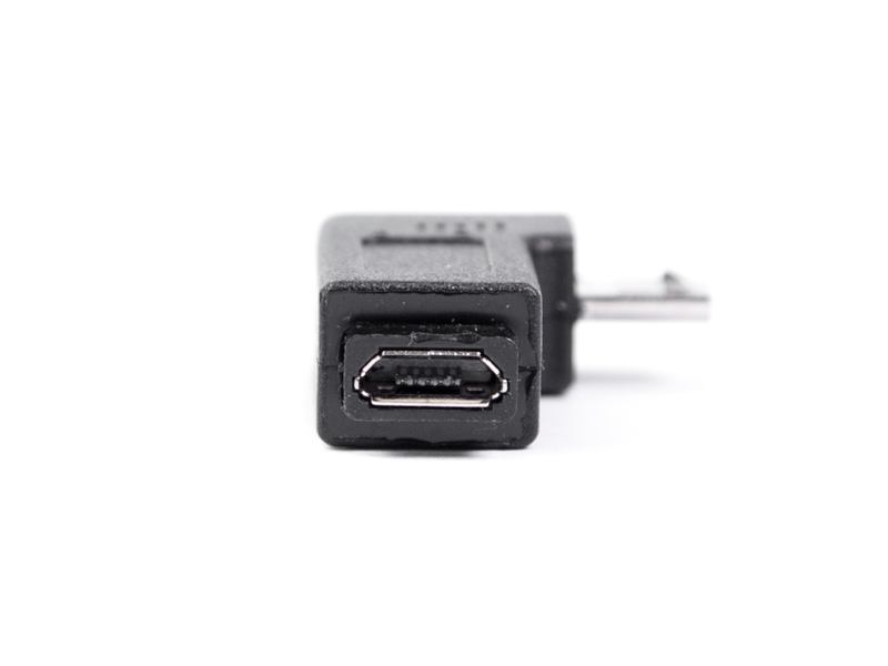 TabLines Winkeladapter micro-USB Stecker Typ B/Kupplung AB